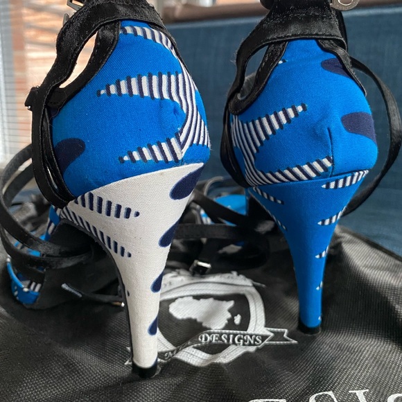 High heel dancing shoes, size 7 - Picture 4 of 4